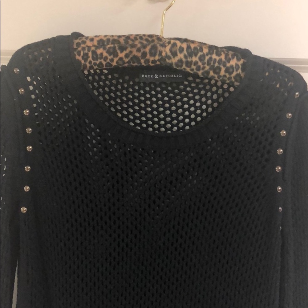Sweater - Picture 3 of 6